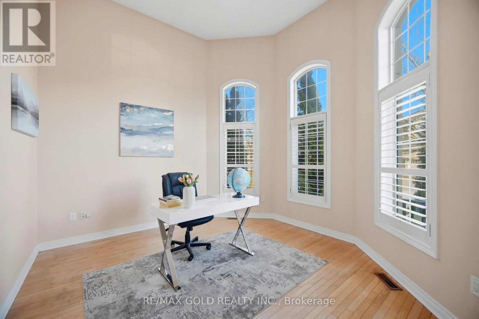 48 Valleyside Trail, Brampton, Ontario  L6P 2G4 - Photo 13 - W12984708