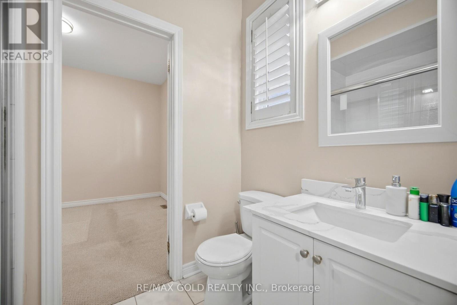 48 Valleyside Trail, Brampton, Ontario  L6P 2G4 - Photo 18 - W12984708