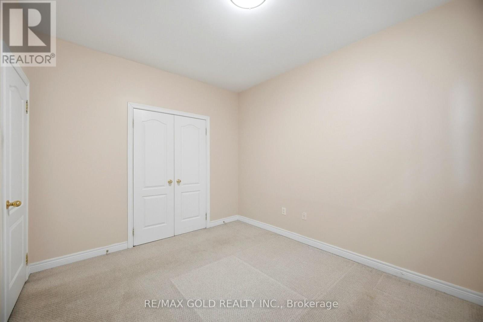 48 Valleyside Trail, Brampton, Ontario  L6P 2G4 - Photo 19 - W12984708