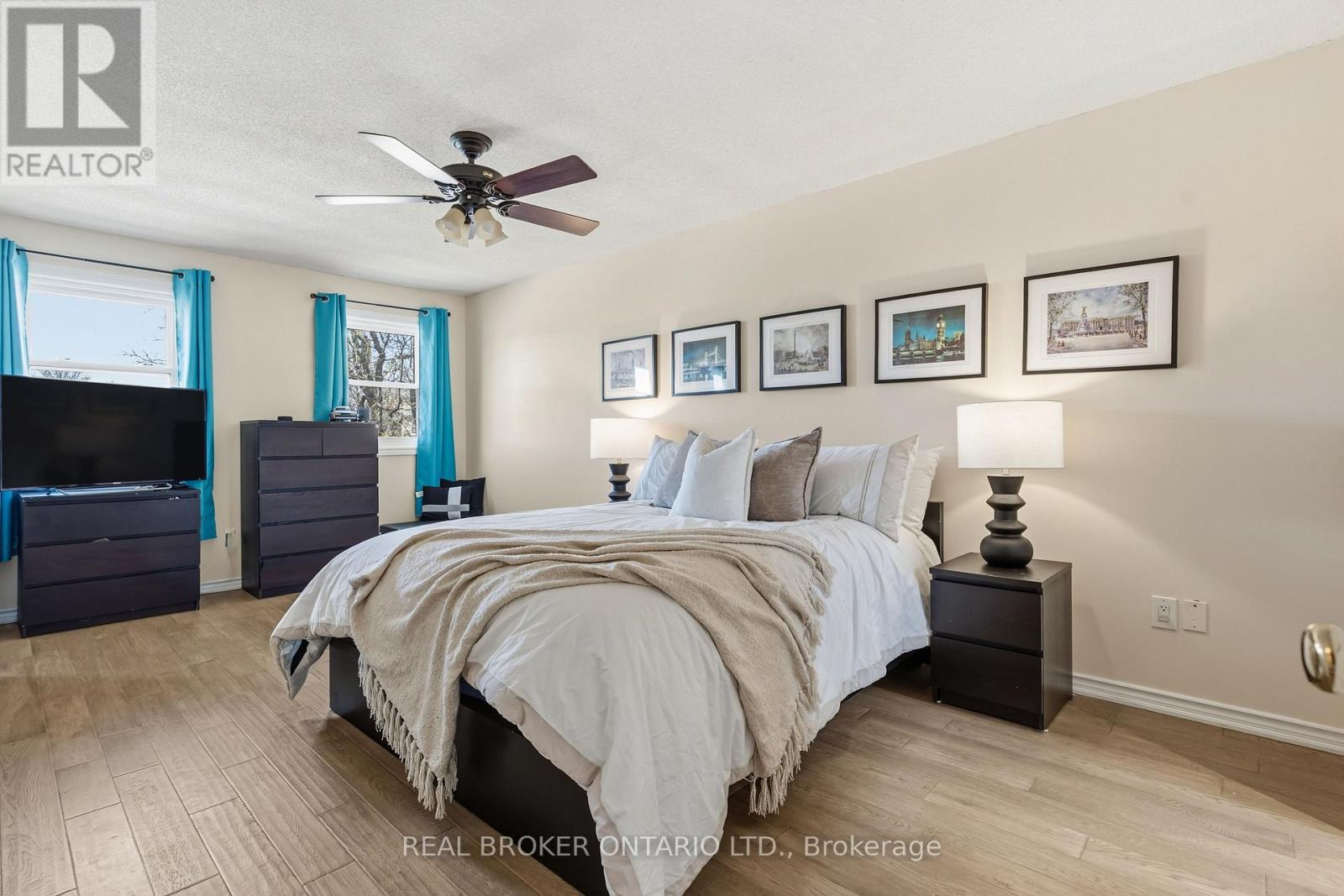 18 Cotswold Court, Halton Hills, Ontario L7G 5E5 - Photo 21 - W12984736