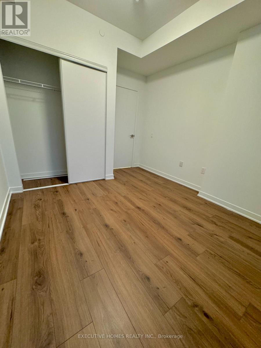 629 - 395 Dundas Street W, Oakville, Ontario  L6M 5R8 - Photo 10 - W12984758