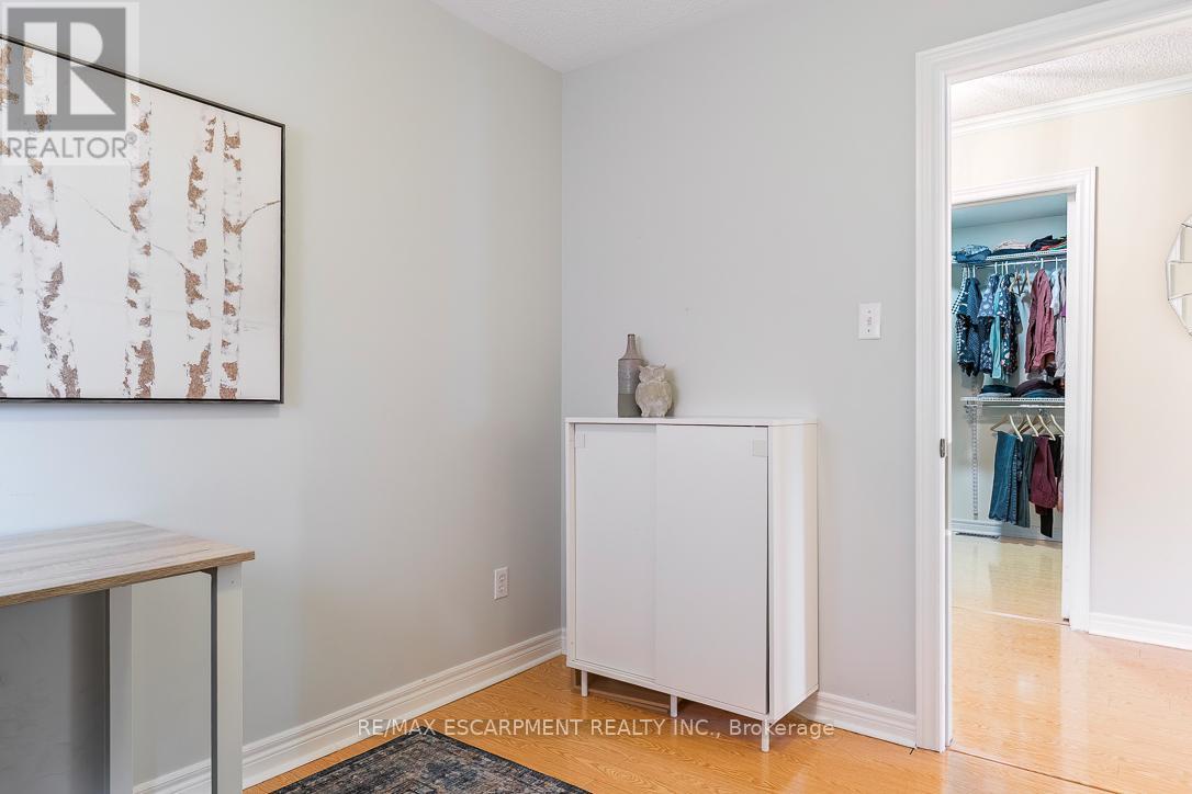 5360 Landsborough Avenue, Mississauga, Ontario  L5R 3X1 - Photo 29 - W12984762