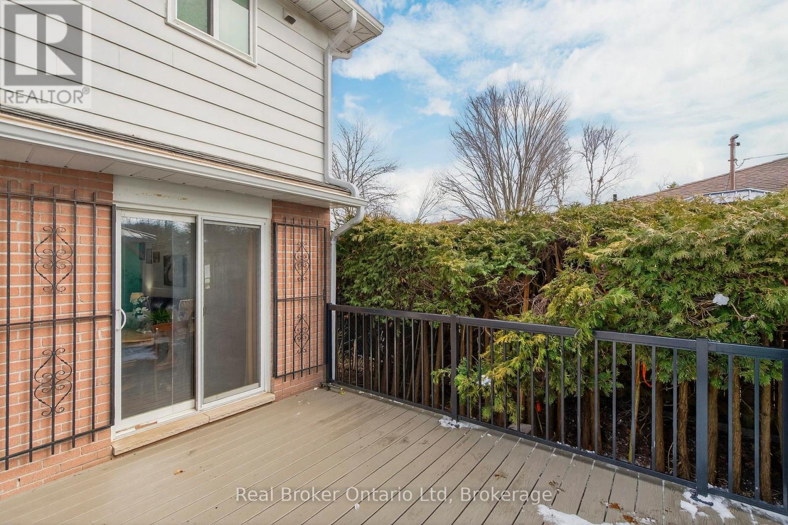 150 Woodland Drive, Midland, Ontario  L4R 4E3 - Photo 16 - S12923720