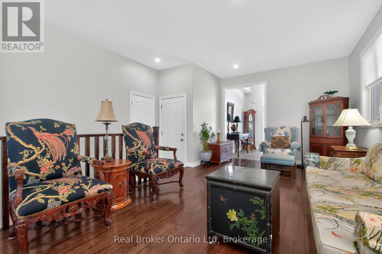 3135 Emperor Drive, Orillia, Ontario  L3V 0G4 - Photo 4 - S12929258