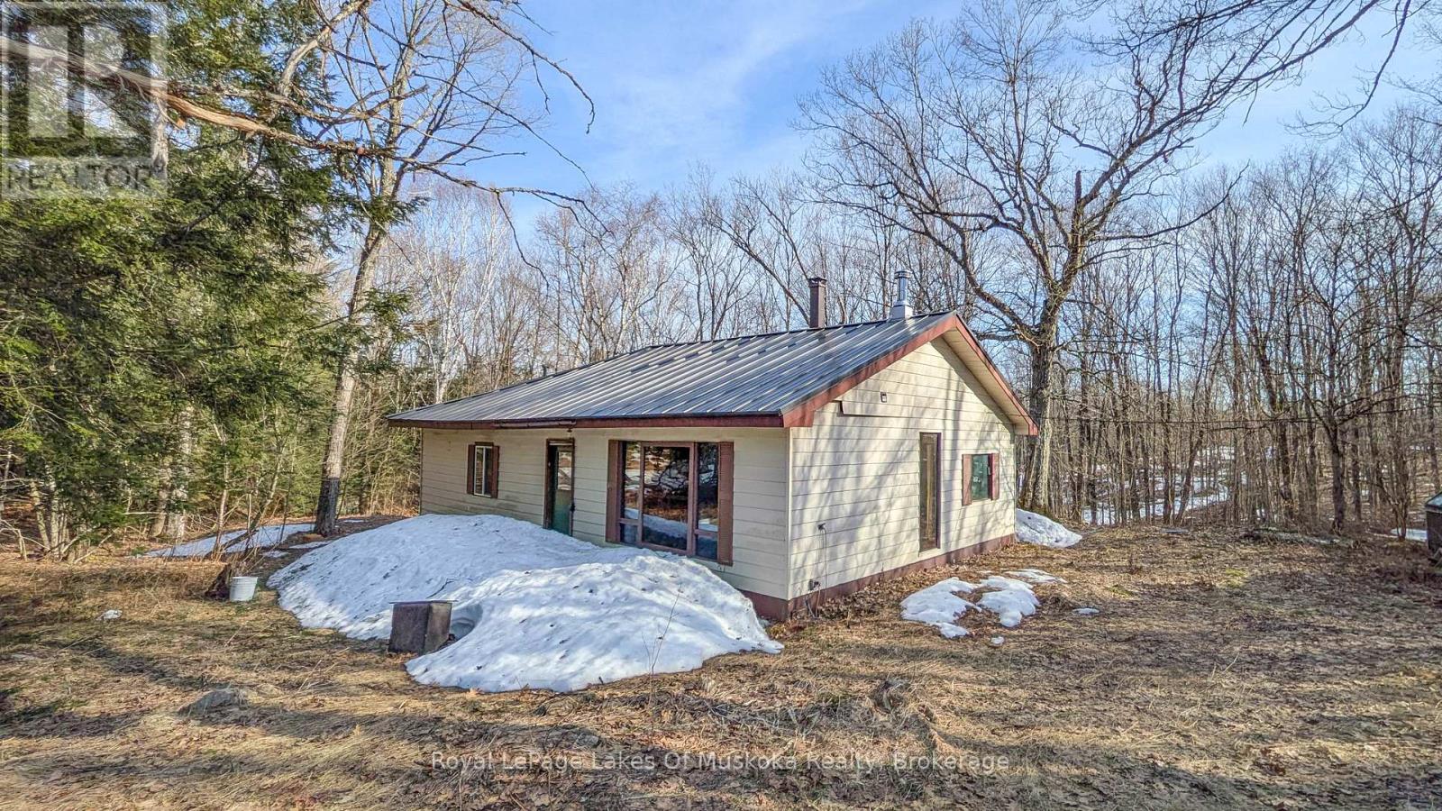 1100 Raymond Road, Muskoka Lakes, Ontario  P0B 1M0 - Photo 15 - X12854322