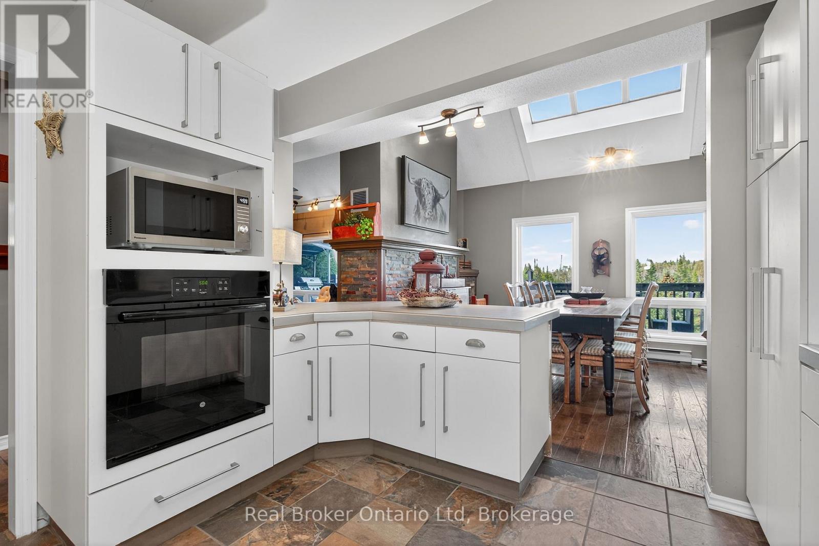 407047 Grey 4 Road, Grey Highlands, Ontario  N0C 1E0 - Photo 15 - X12766810