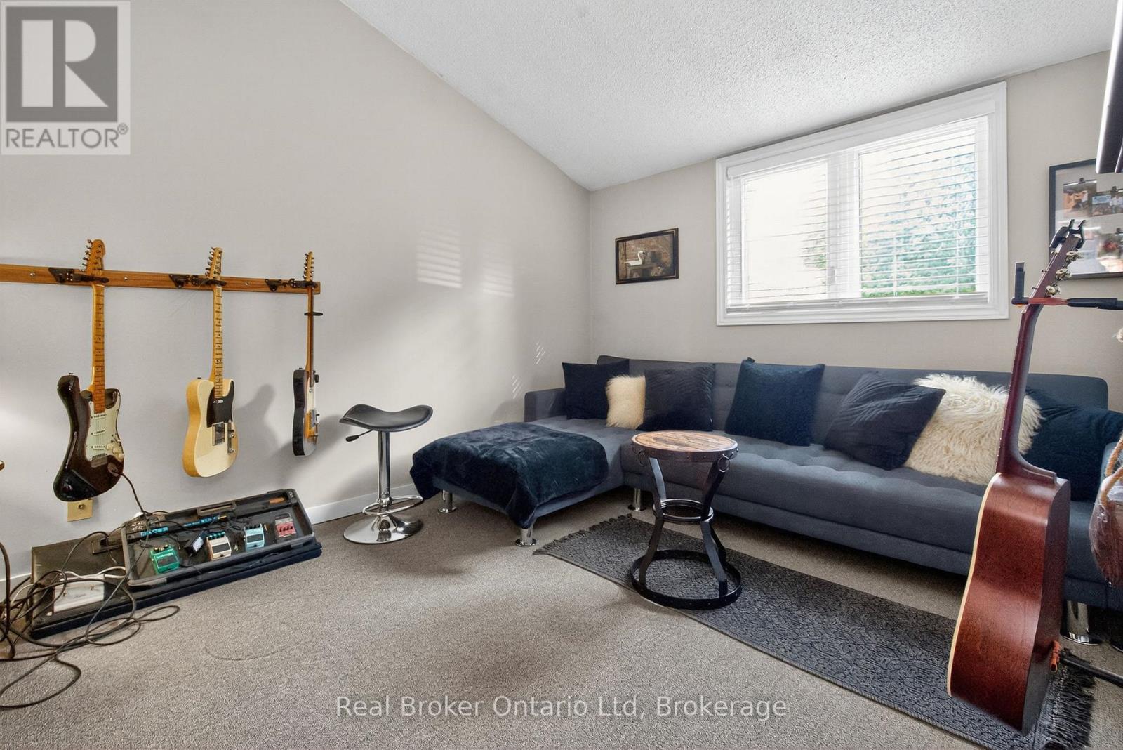 407047 Grey 4 Road, Grey Highlands, Ontario  N0C 1E0 - Photo 23 - X12766810