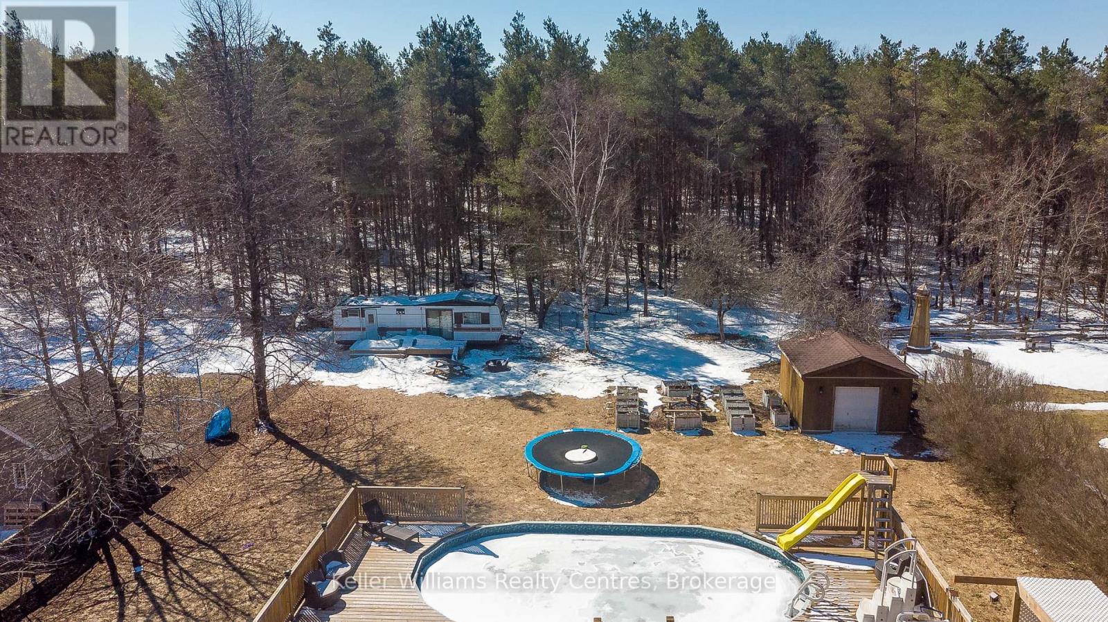 27 Pine Tree Drive, South Bruce Peninsula, Ontario  N0H 1P0 - Photo 47 - X12630506