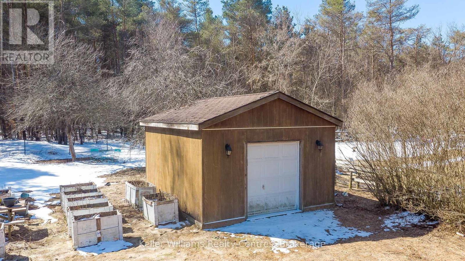 27 Pine Tree Drive, South Bruce Peninsula, Ontario  N0H 1P0 - Photo 46 - X12630506