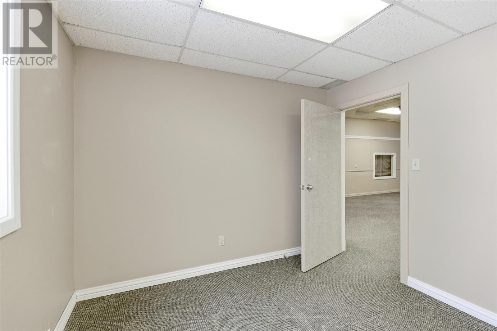 642 Great Northern Rd, Sault Ste. Marie, Ontario  P6B 4Z9 - Photo 26 - SM260675