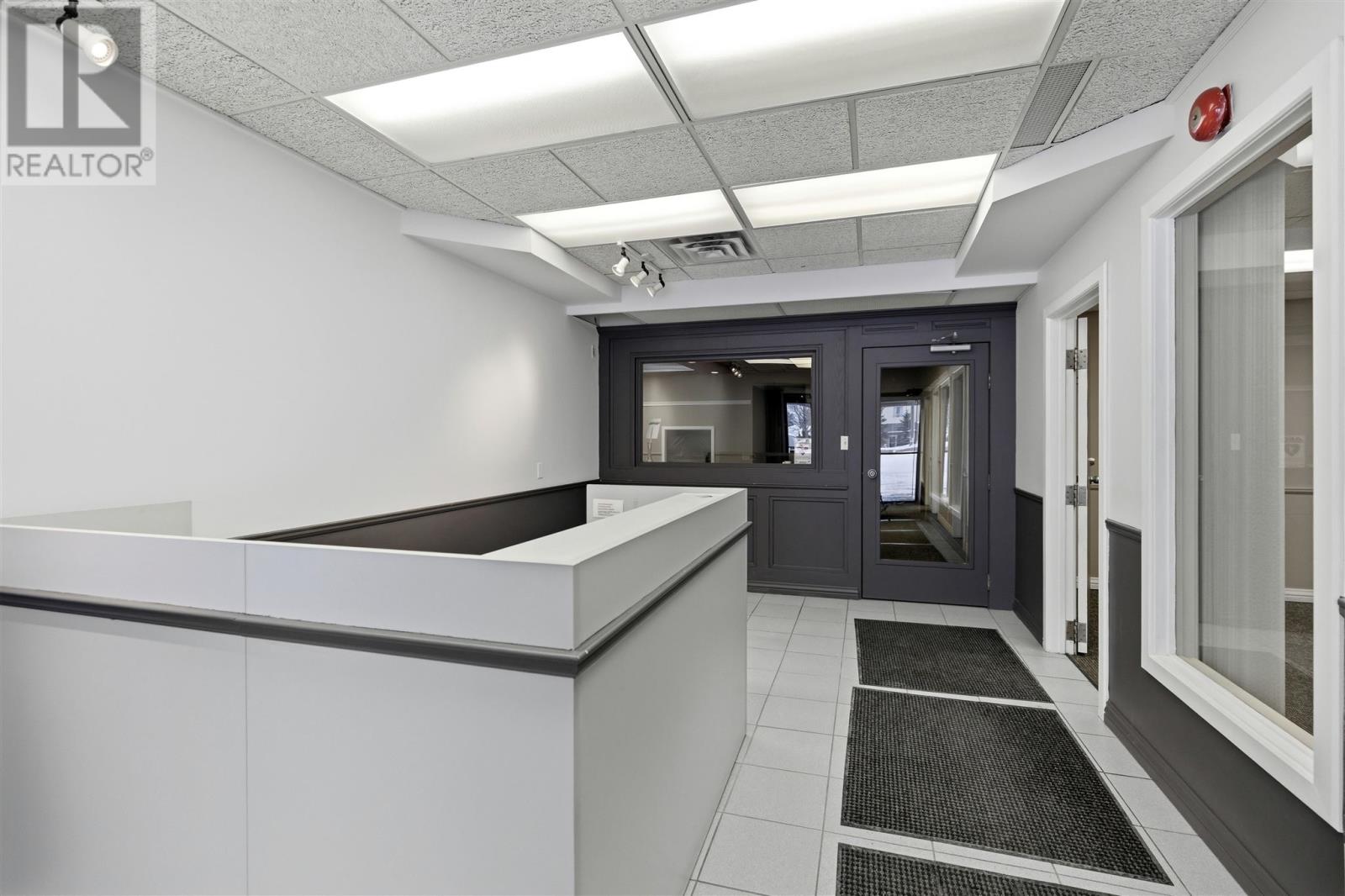 642 Great Northern Rd, Sault Ste. Marie, Ontario  P6B 4Z9 - Photo 8 - SM260675