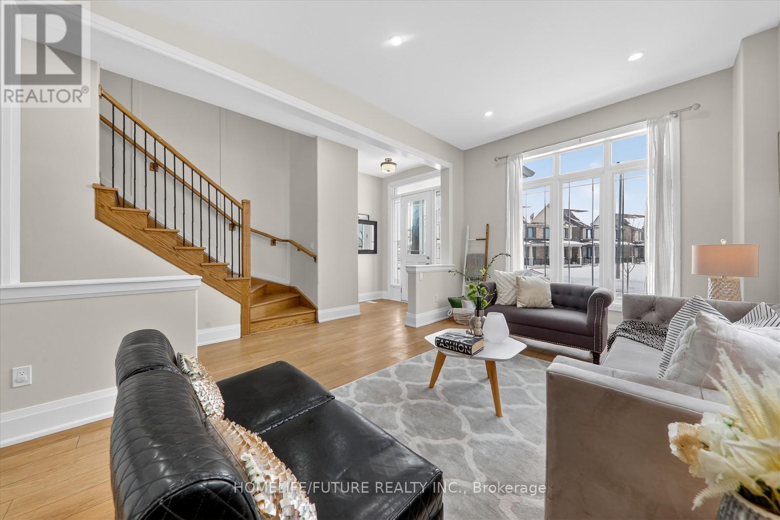 212 Mallory Terrace, Peterborough, Ontario  K9H 0J8 - Photo 8 - X12984496