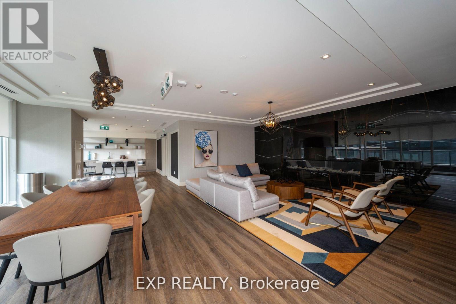 1105 - 212 King William Street, Hamilton, Ontario  L8R 3N9 - Photo 12 - X12984534