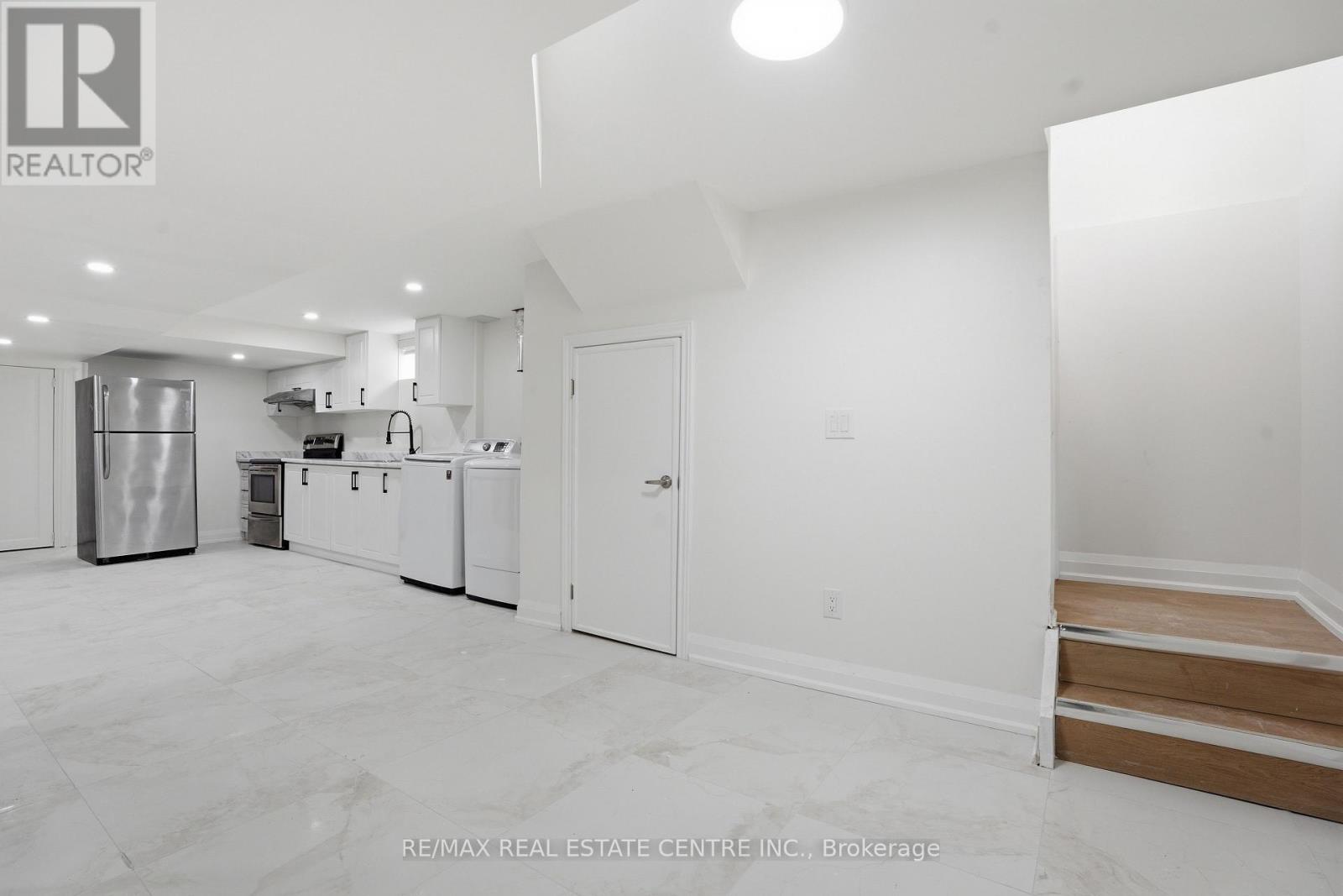 6183 Johnson Drive, Niagara Falls, Ontario  L2J 3J6 - Photo 24 - X12984556