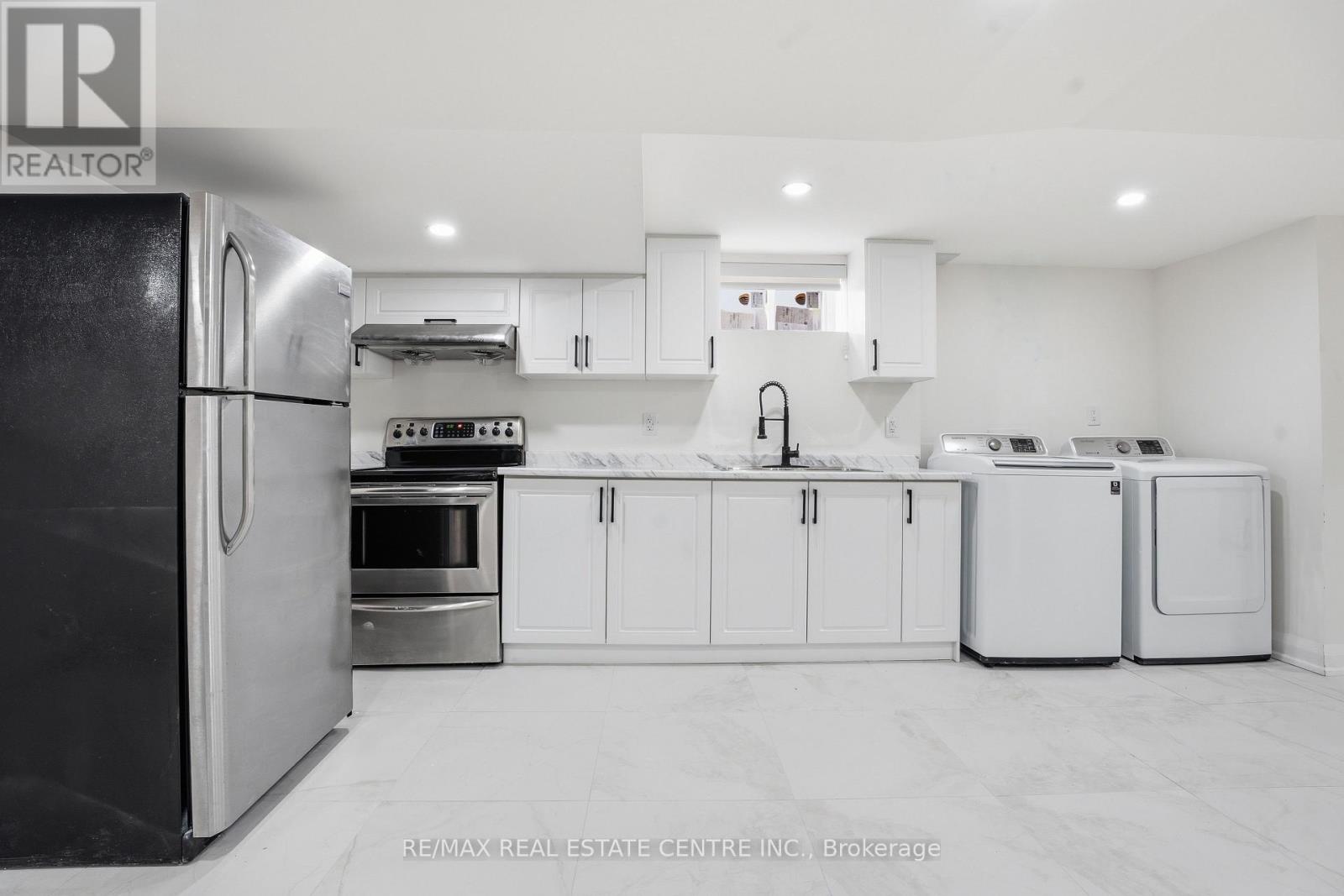 6183 Johnson Drive, Niagara Falls, Ontario  L2J 3J6 - Photo 27 - X12984556