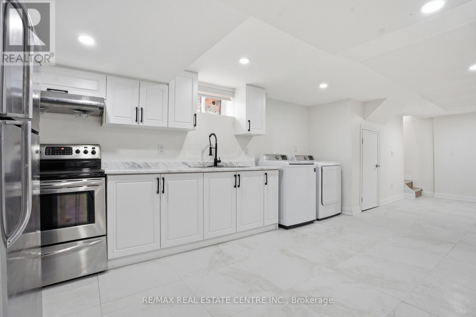 6183 Johnson Drive, Niagara Falls, Ontario  L2J 3J6 - Photo 28 - X12984556