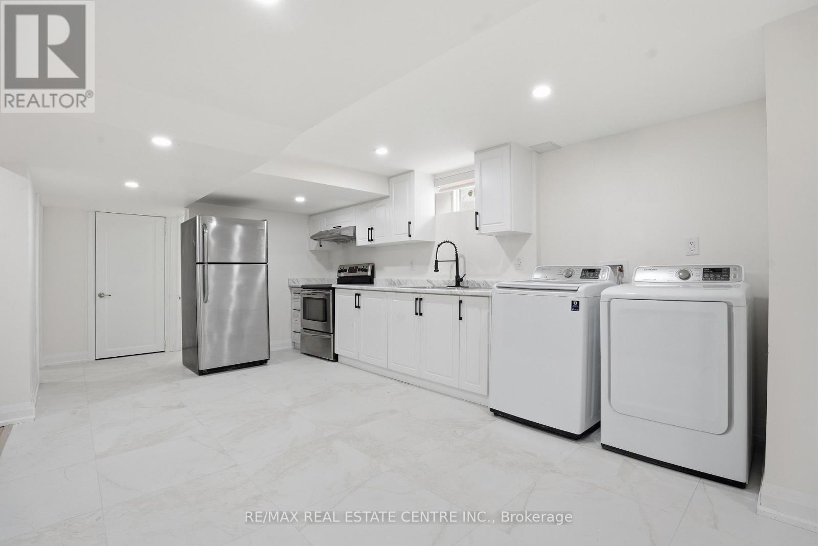 6183 Johnson Drive, Niagara Falls, Ontario  L2J 3J6 - Photo 31 - X12984556