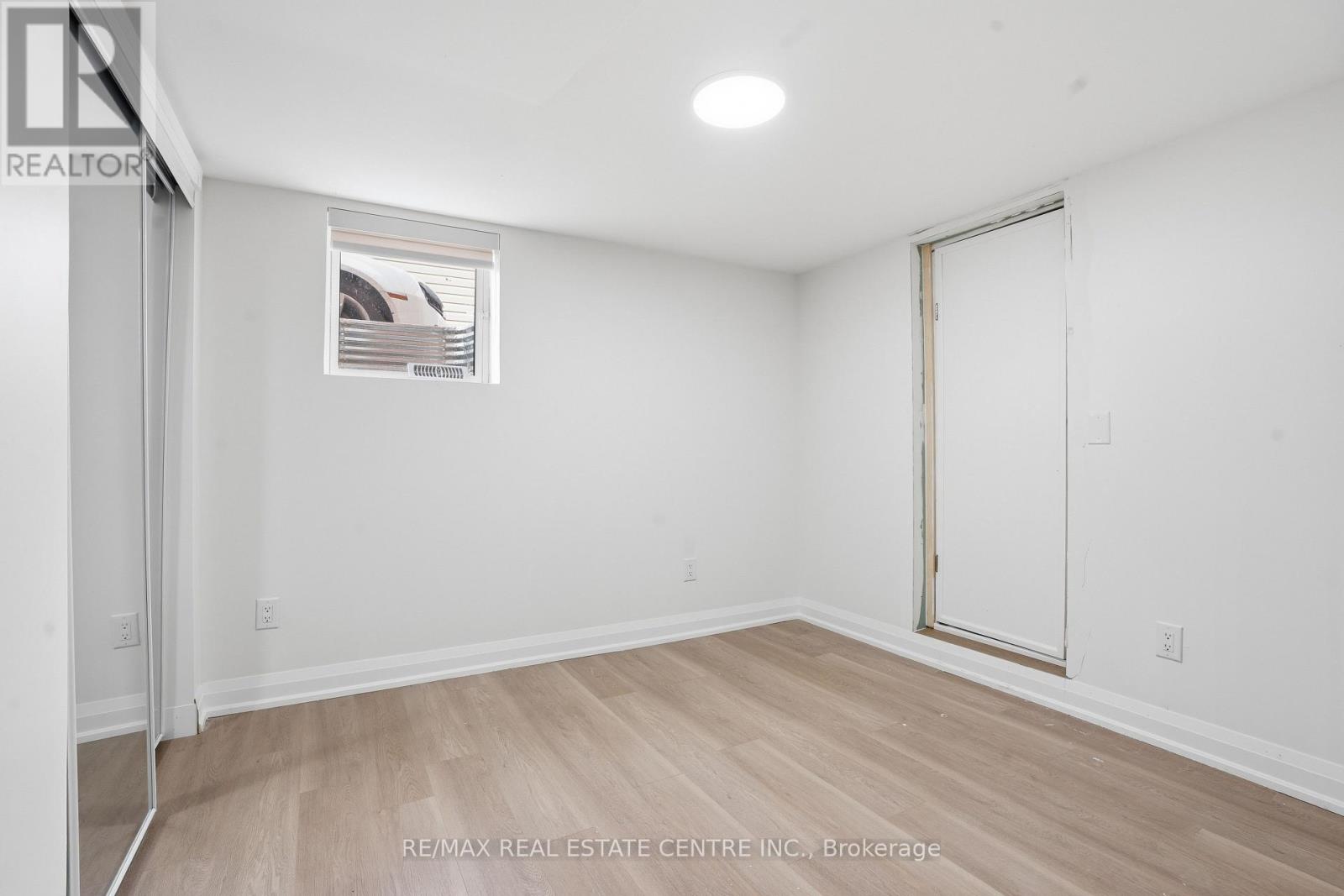 6183 Johnson Drive, Niagara Falls, Ontario  L2J 3J6 - Photo 35 - X12984556