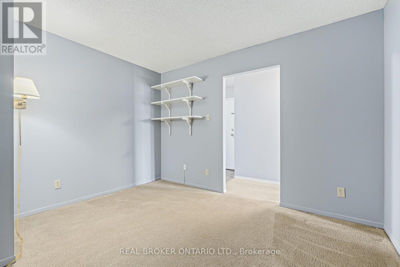 606 - 358 Waterloo Avenue, Guelph, Ontario N1H 7Y3 - Photo 11 - X12984654