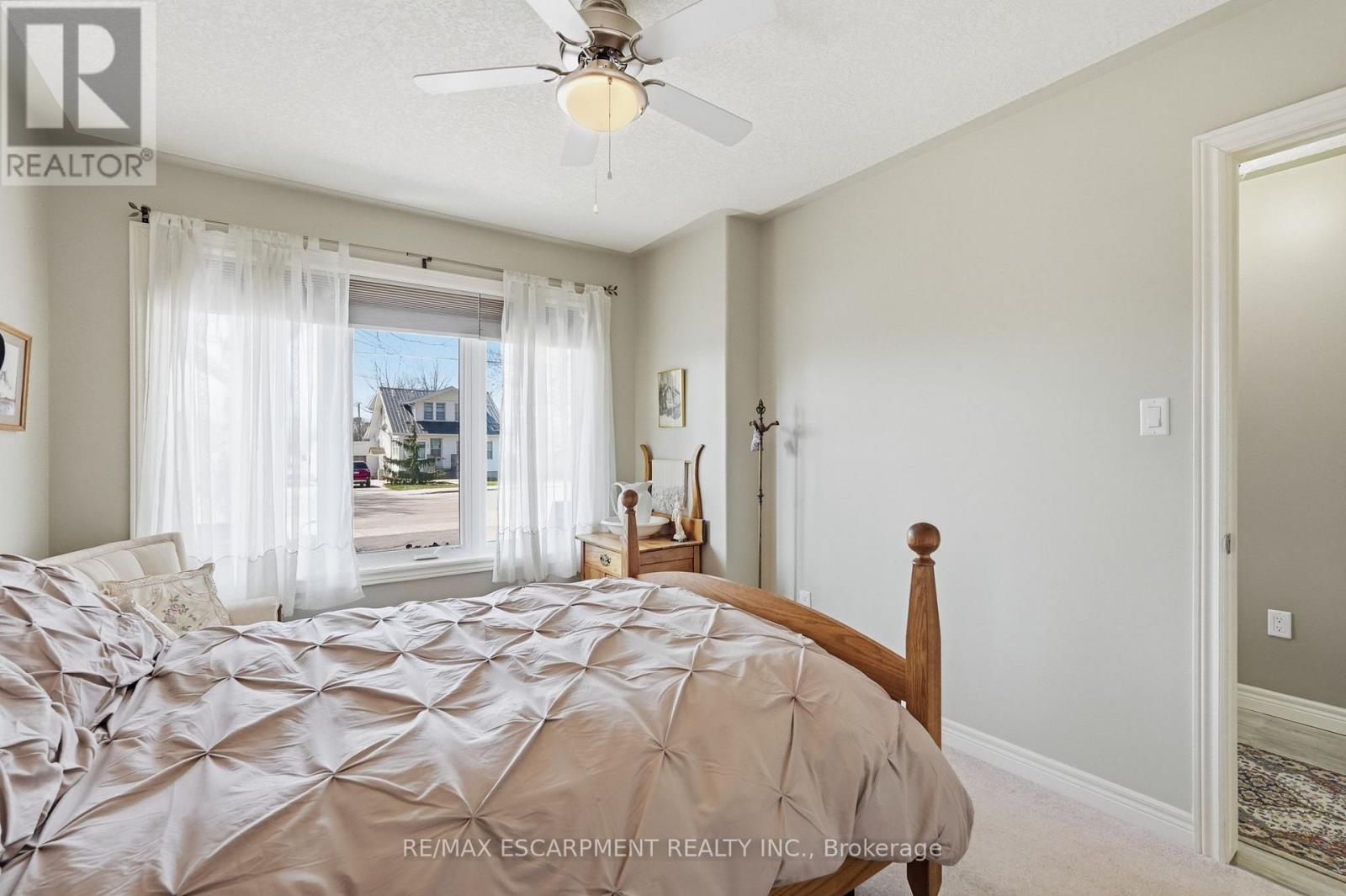 802 Main Street, Norfolk (Port Dover), Ontario  N0A 1N0 - Photo 15 - X12984730