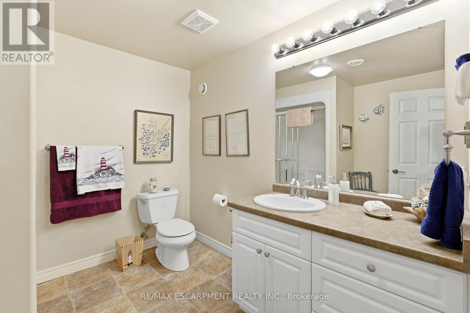 802 Main Street, Norfolk (Port Dover), Ontario  N0A 1N0 - Photo 34 - X12984730