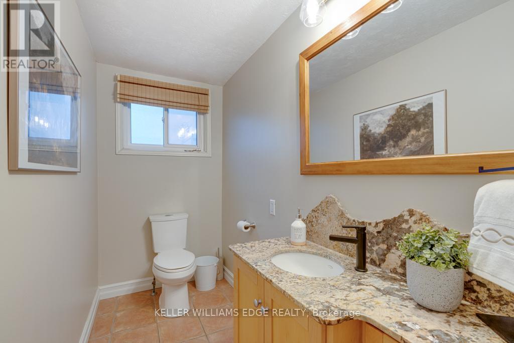 24 Bentley Place, Hamilton, Ontario  L9C 2R4 - Photo 14 - X12984740