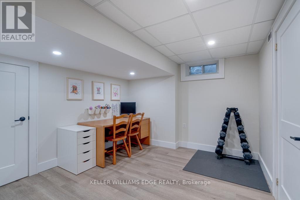 24 Bentley Place, Hamilton, Ontario  L9C 2R4 - Photo 31 - X12984740