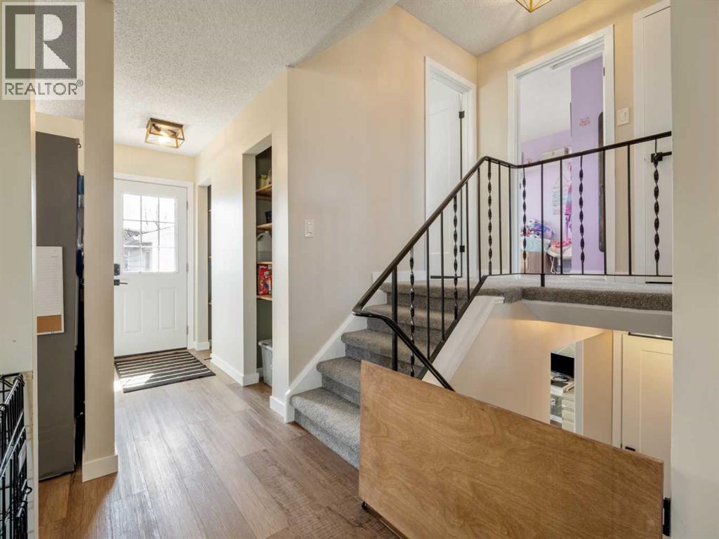 162 Purdue Court W, Lethbridge, Alberta  T1k 4S2 - Photo 15 - A2300546