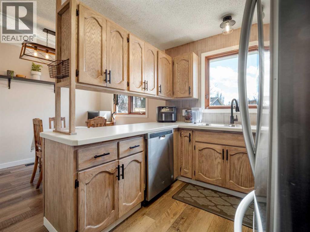 162 Purdue Court W, Lethbridge, Alberta  T1k 4S2 - Photo 14 - A2300546