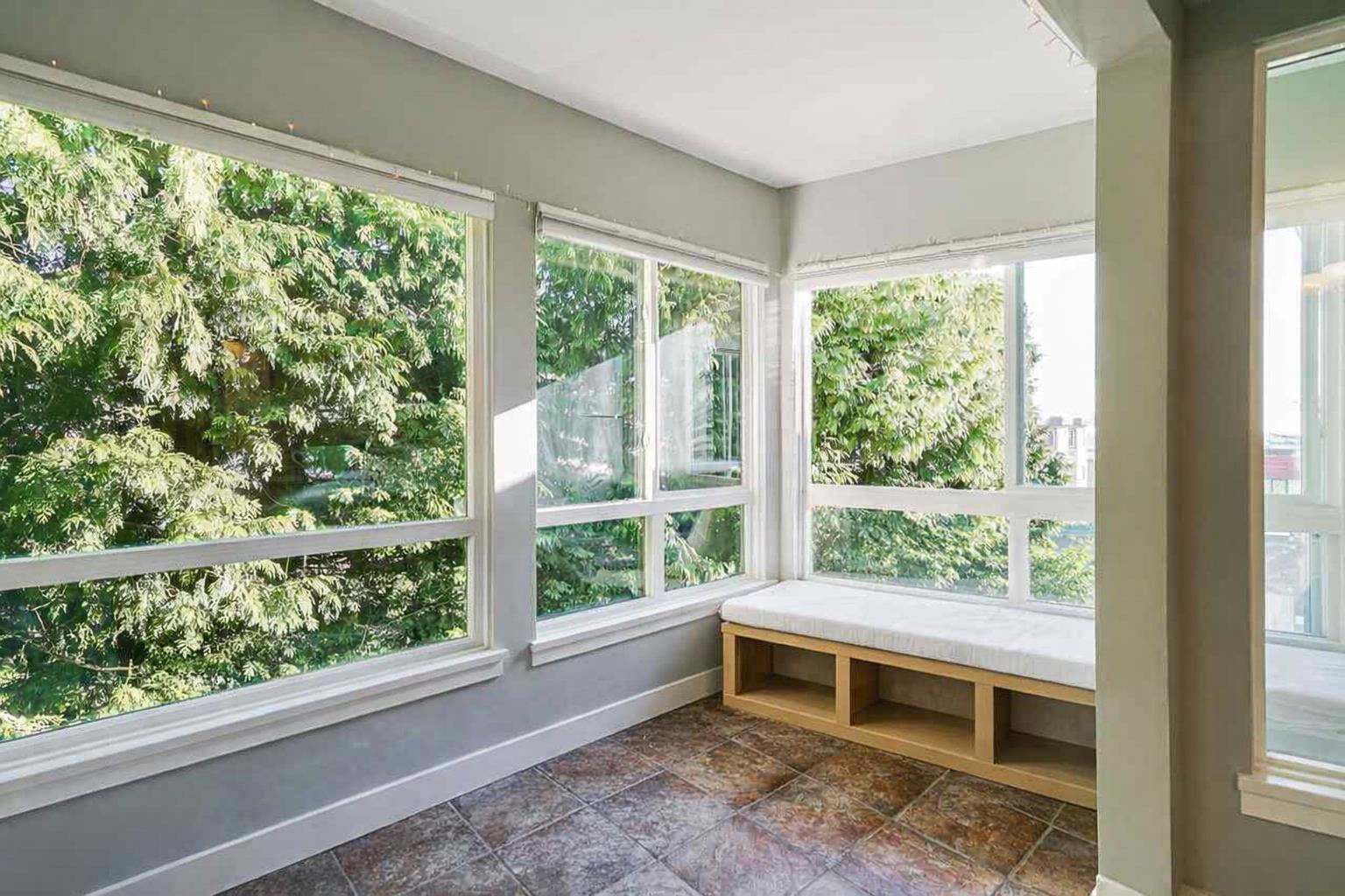 303 1322 Martin Street, White Rock, British Columbia  V4B 3W5 - Photo 4 - R3108796