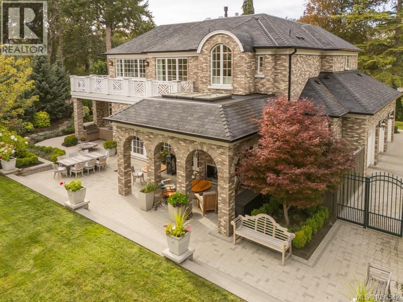 3085 Southdowne Rd, Oak Bay, British Columbia  V8R 6H3 - Photo 61 - 1031542