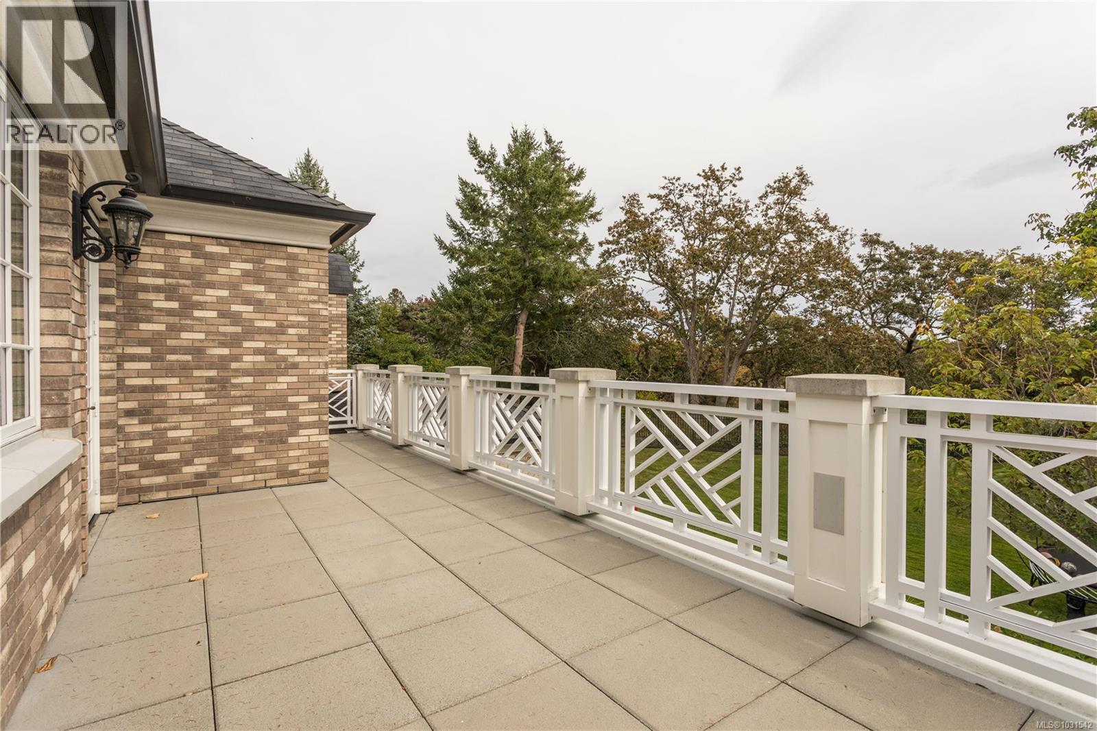 3085 Southdowne Rd, Oak Bay, British Columbia  V8R 6H3 - Photo 44 - 1031542