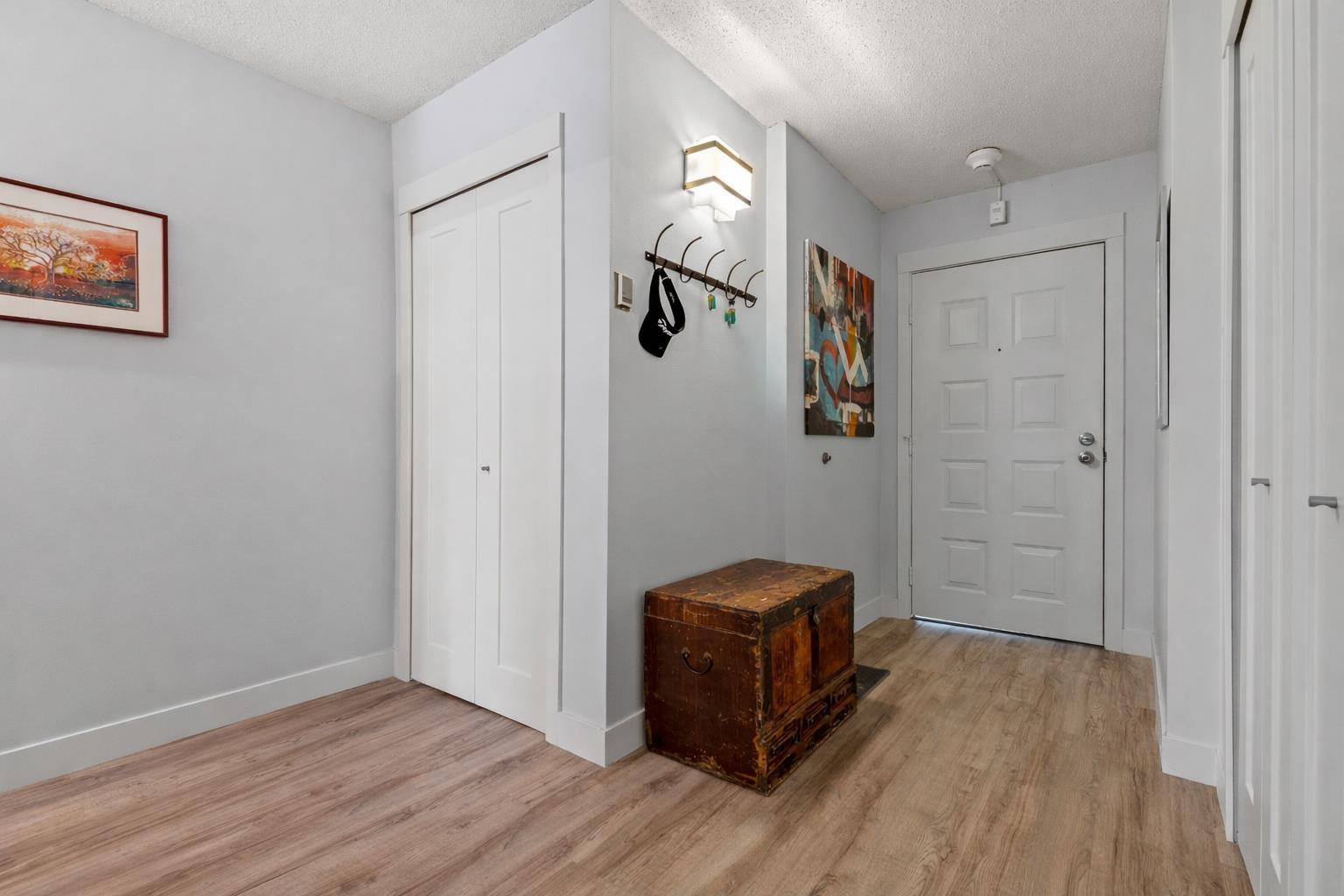 303 1322 Martin Street, White Rock, British Columbia  V4B 3W5 - Photo 23 - R3108796