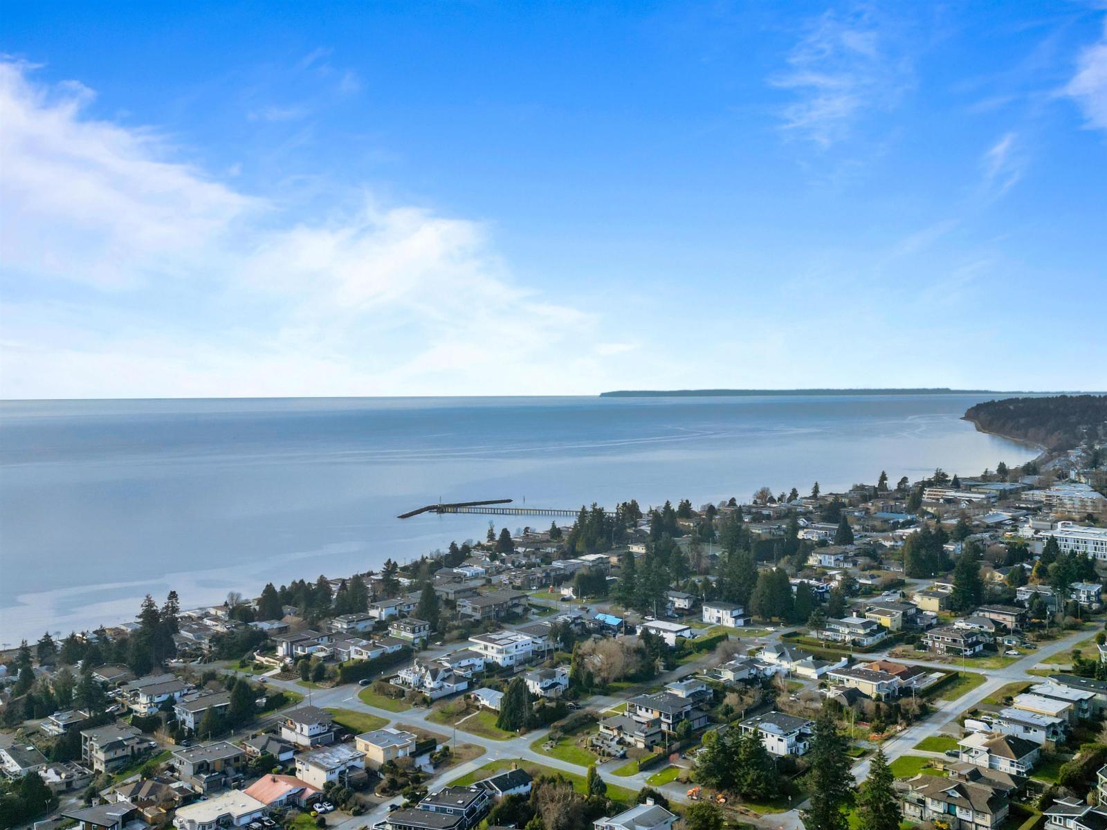 303 1322 Martin Street, White Rock, British Columbia  V4B 3W5 - Photo 33 - R3108796