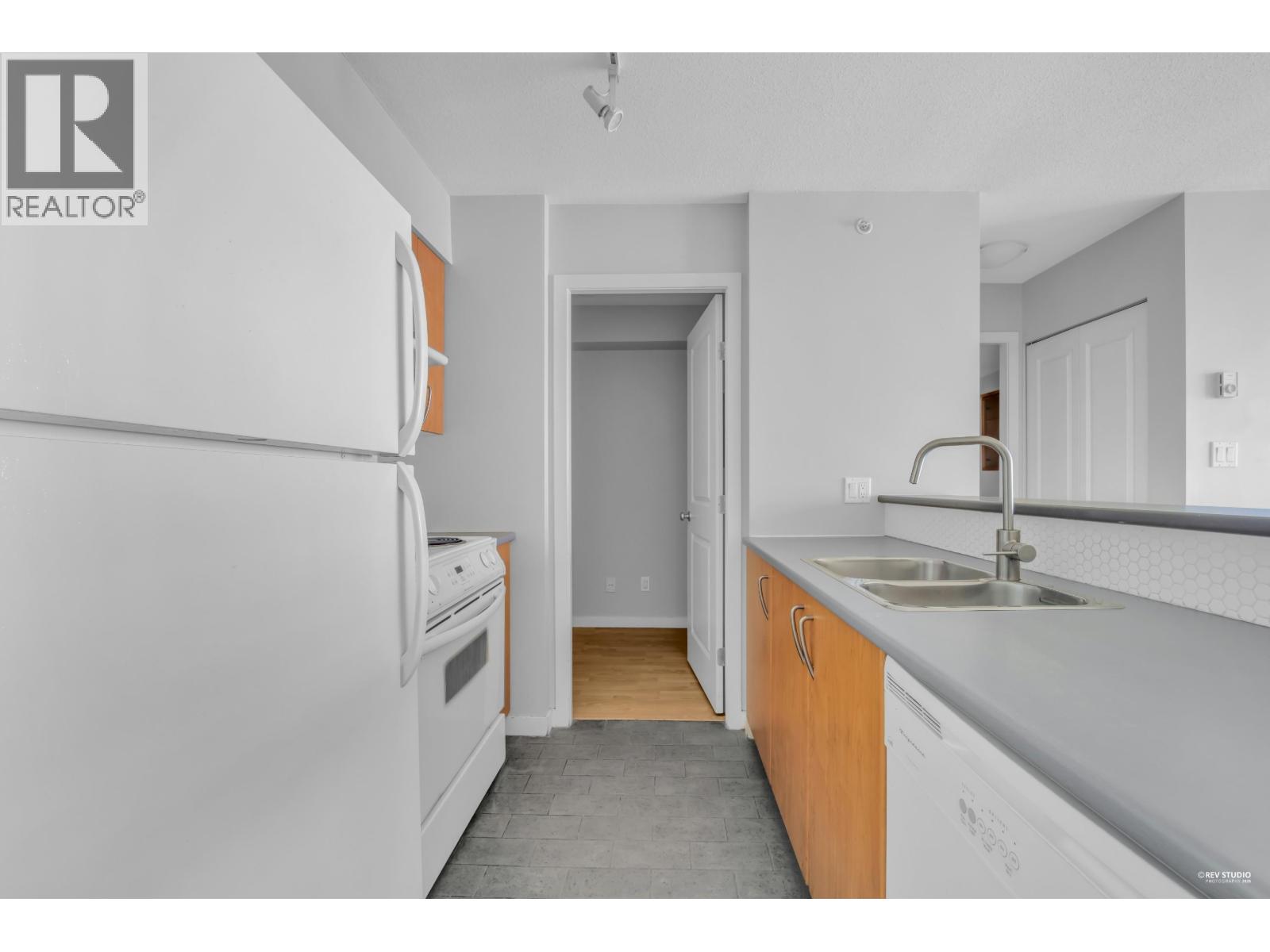 1707 1295 Richards Street, Vancouver, British Columbia  V6B 1B7 - Photo 10 - R3108099