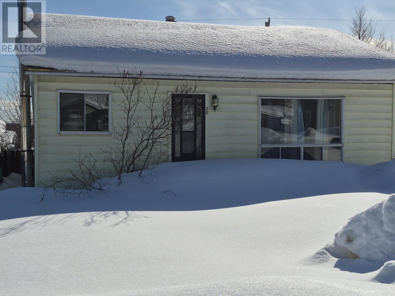 28 Warbler Drive, Manitouwadge, Ontario  P0T 2C0 - Photo 5 - TB2600668