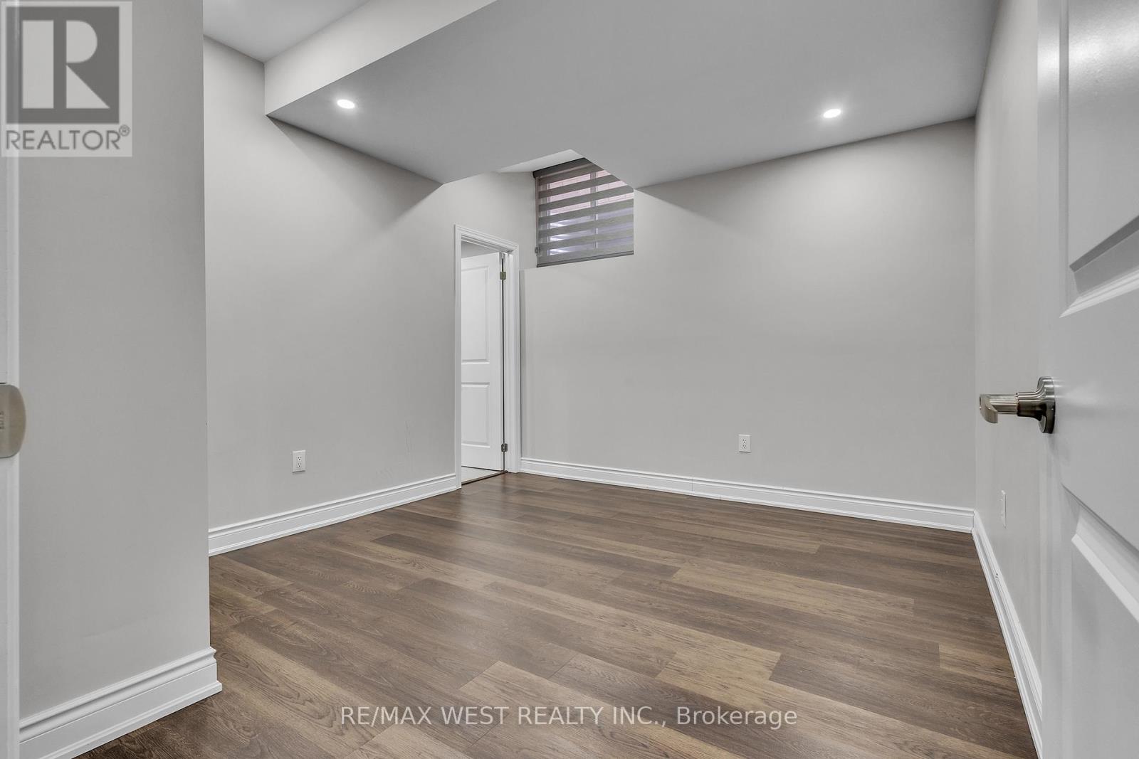 65 Port Royal Avenue, Vaughan, Ontario L4H 4K6 - Photo 30 - N12954396