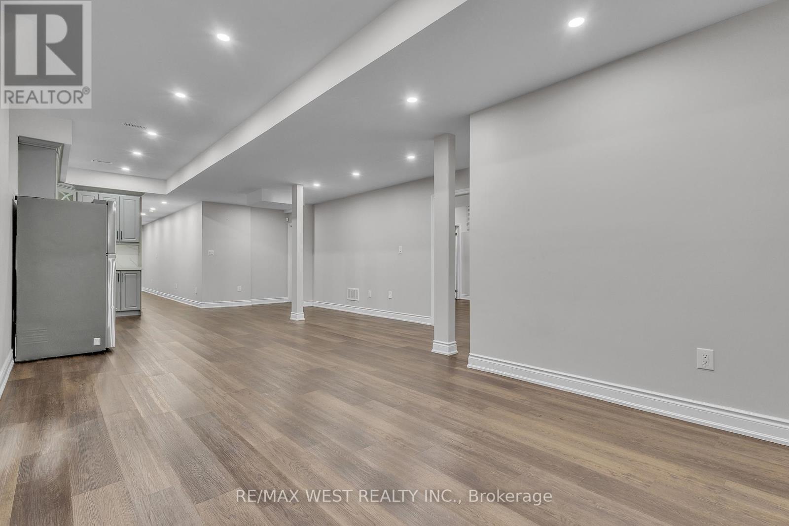 65 Port Royal Avenue, Vaughan, Ontario L4H 4K6 - Photo 29 - N12954396