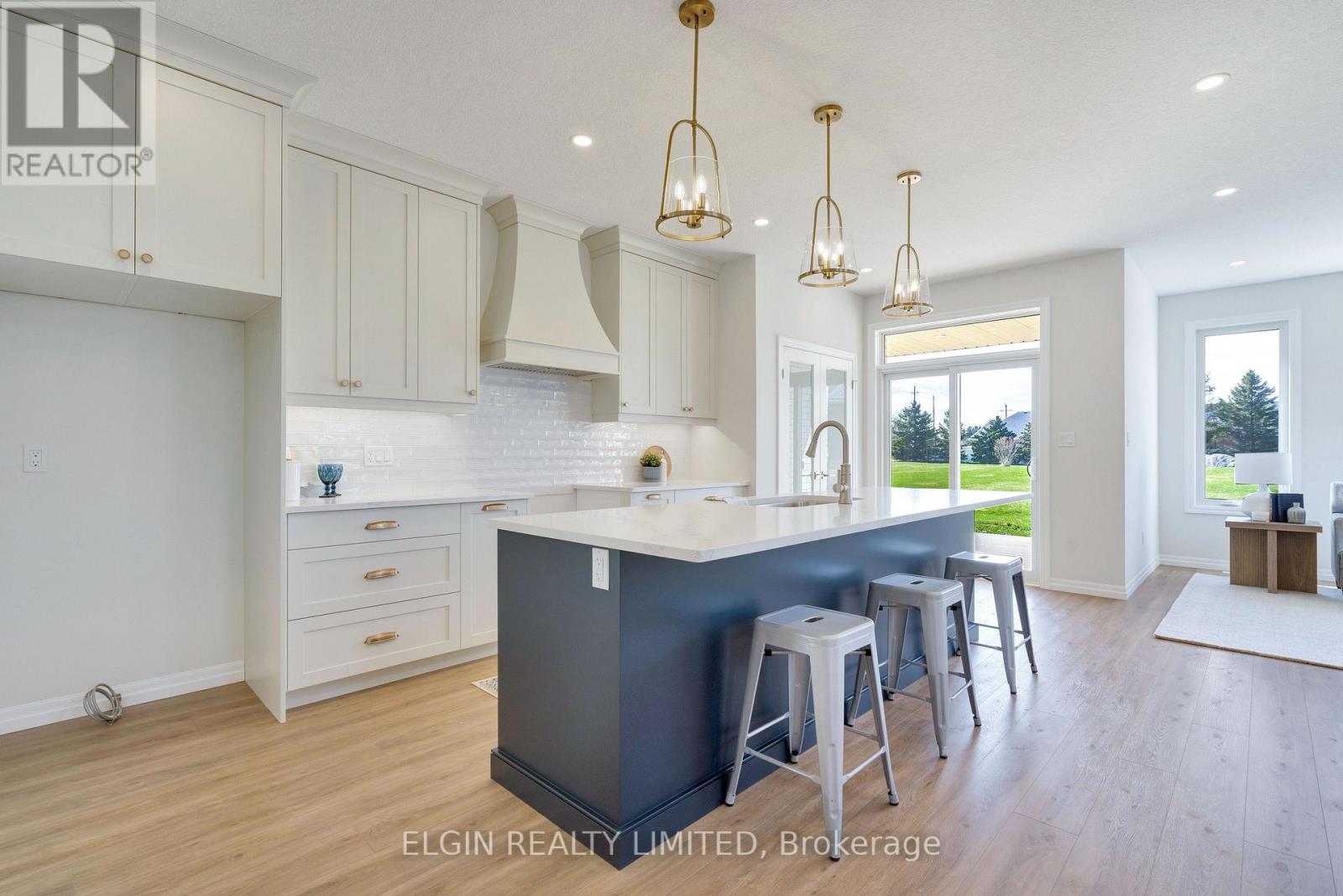 258 Renaissance Drive, St. Thomas, Ontario  N5R 0P9 - Photo 7 - X12767012