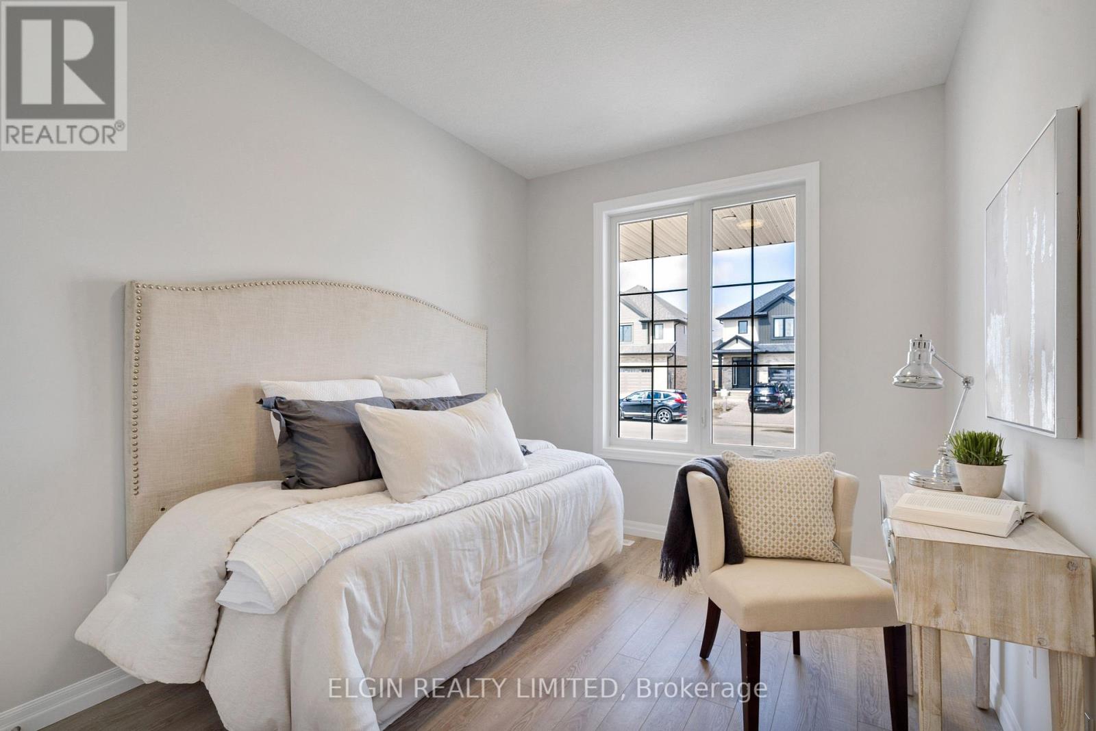 42202 Mcbain Line, Central Elgin, Ontario  N5P 0E4 - Photo 4 - X12965000