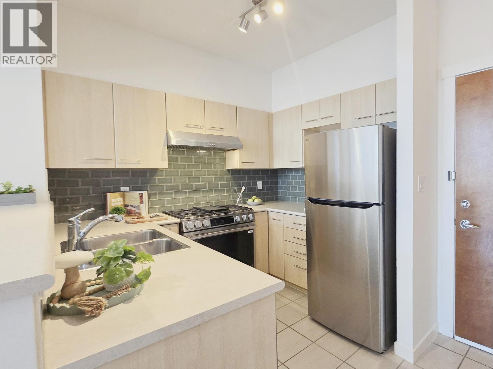 5133 Garden City Road, Richmond, British Columbia  V6X 4H9 - Photo 11 - R3109900