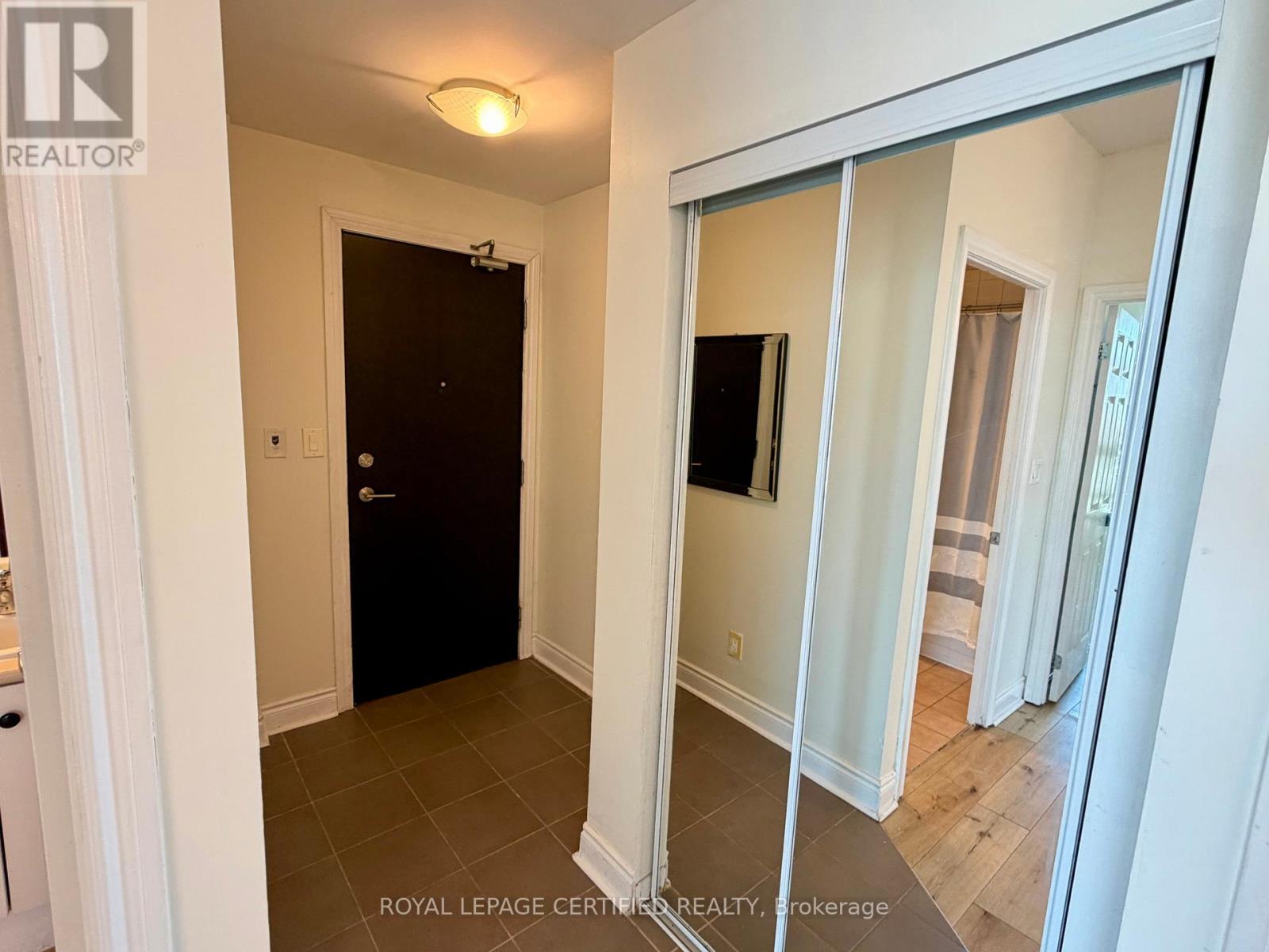 2810 - 3504 Hurontario Street, Mississauga, Ontario  L5B 0B9 - Photo 20 - W12984268