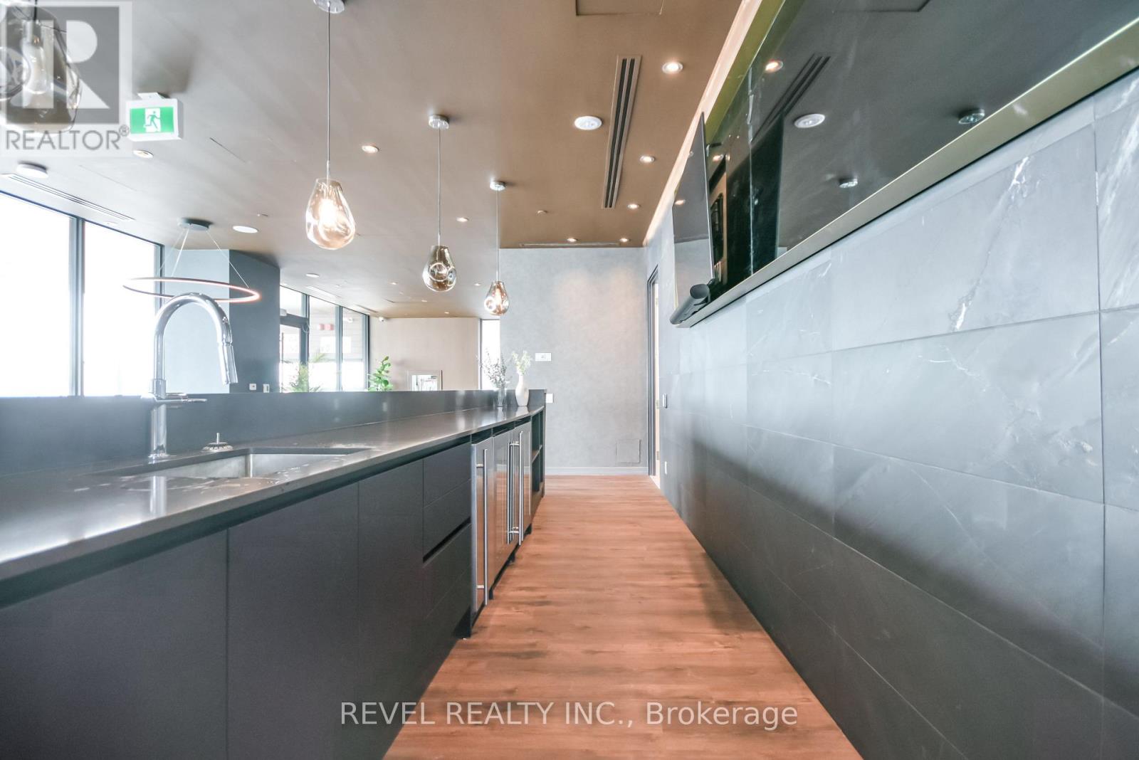 2910 - 39 Mary Street, Barrie, Ontario  L4N 1S9 - Photo 32 - S12984578