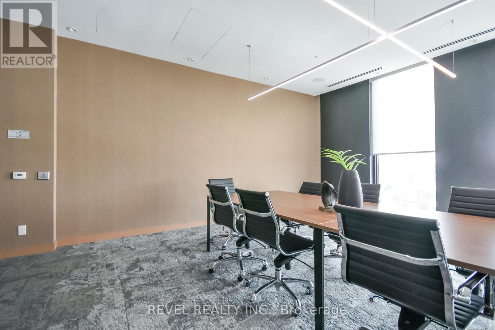 2910 - 39 Mary Street, Barrie, Ontario  L4N 1S9 - Photo 37 - S12984578