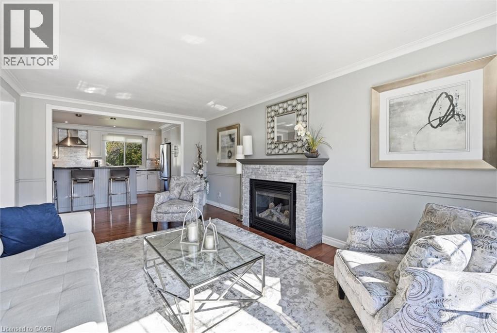 3299 Spruce Avenue, Burlington, Ontario  L7N 1J5 - Photo 9 - 40819711