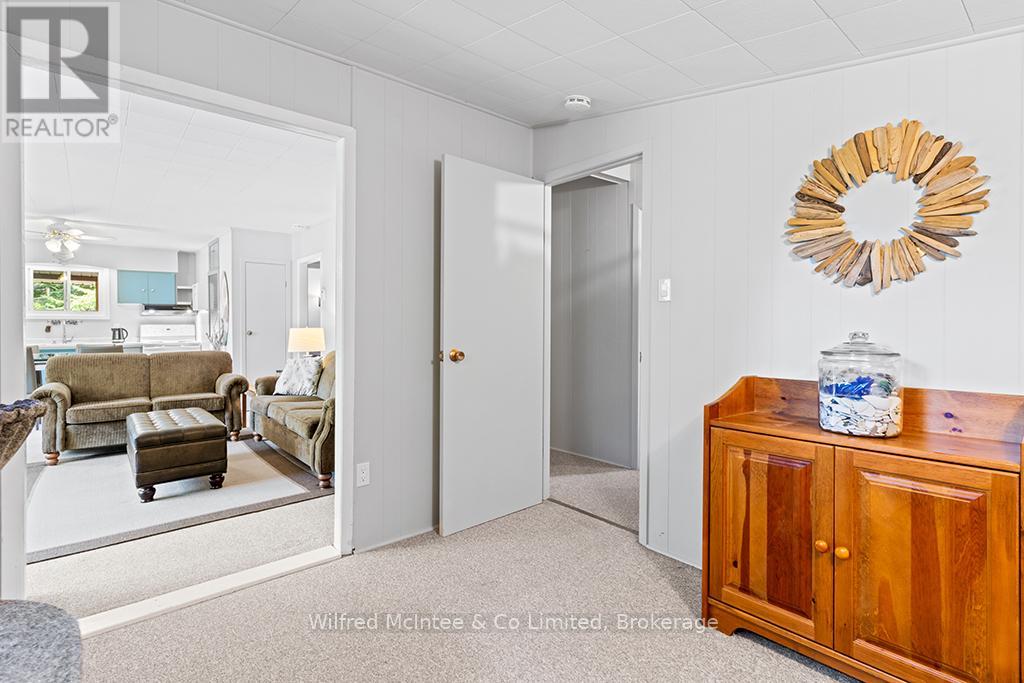 55 Thompson Avenue, Native Leased Lands, Ontario  N0H 2G0 - Photo 19 - X12984866