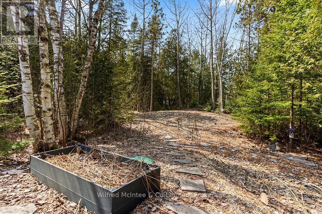 55 Thompson Avenue, Native Leased Lands, Ontario  N0H 2G0 - Photo 28 - X12984866
