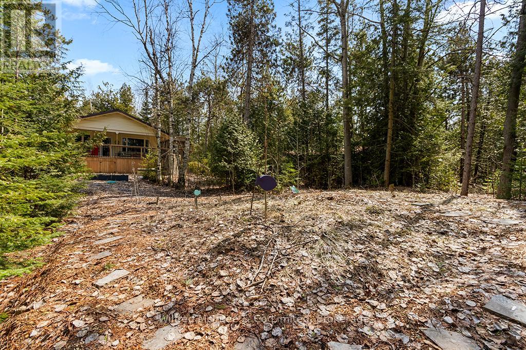 55 Thompson Avenue, Native Leased Lands, Ontario  N0H 2G0 - Photo 29 - X12984866