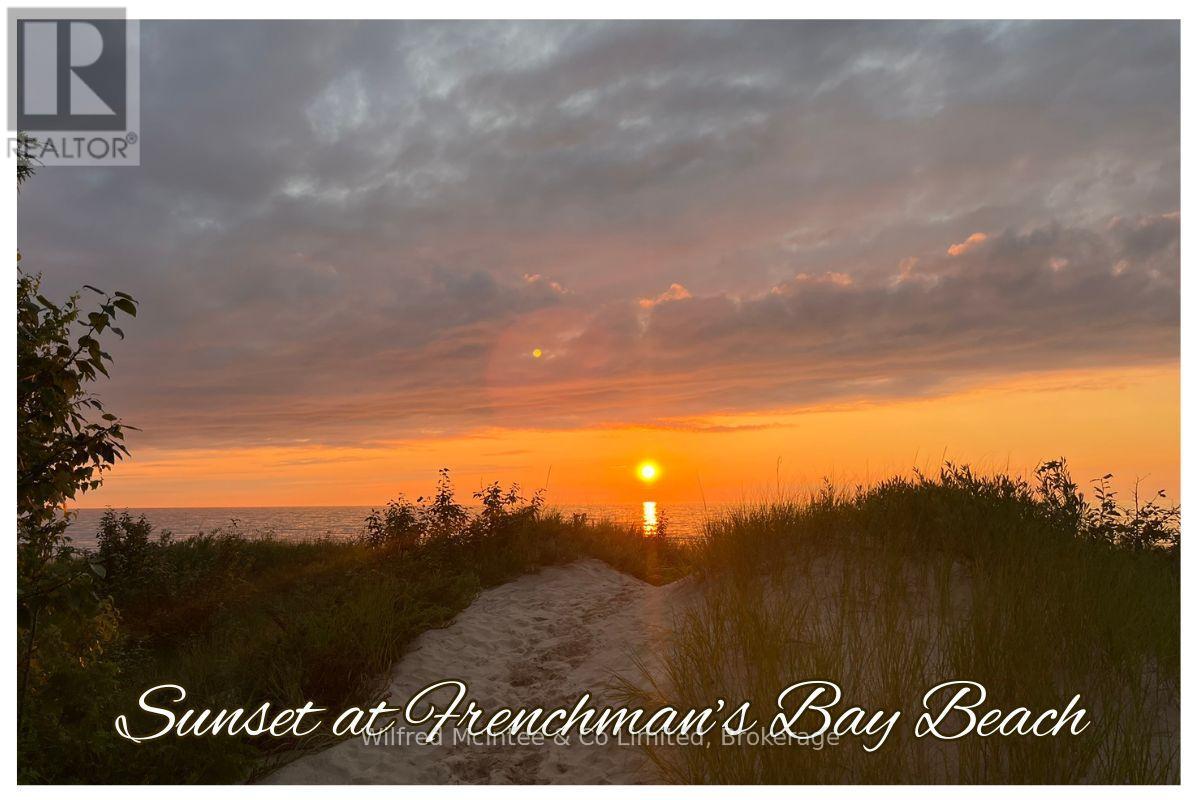 55 Thompson Avenue, Native Leased Lands, Ontario  N0H 2G0 - Photo 46 - X12984866