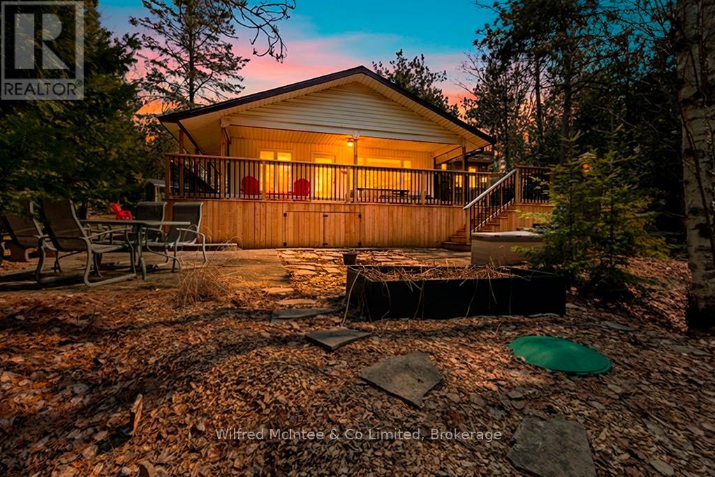 55 Thompson Avenue, Native Leased Lands, Ontario  N0H 2G0 - Photo 48 - X12984866